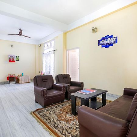 Green Vista Homestay Guwahati Exteriör bild