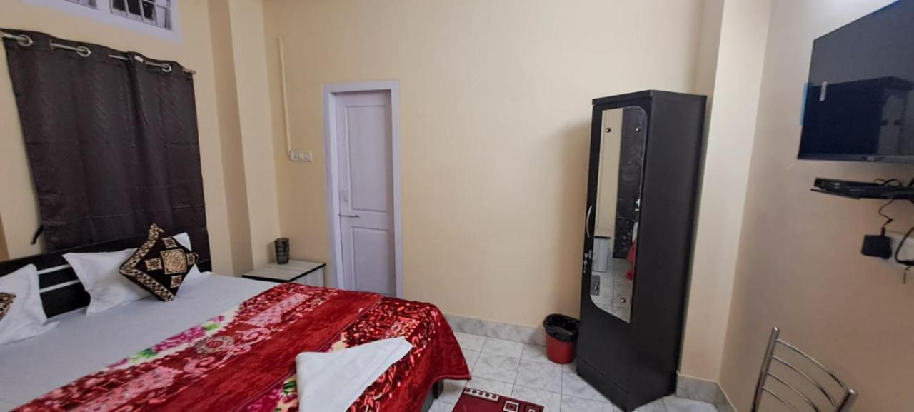 Green Vista Homestay Guwahati Exteriör bild
