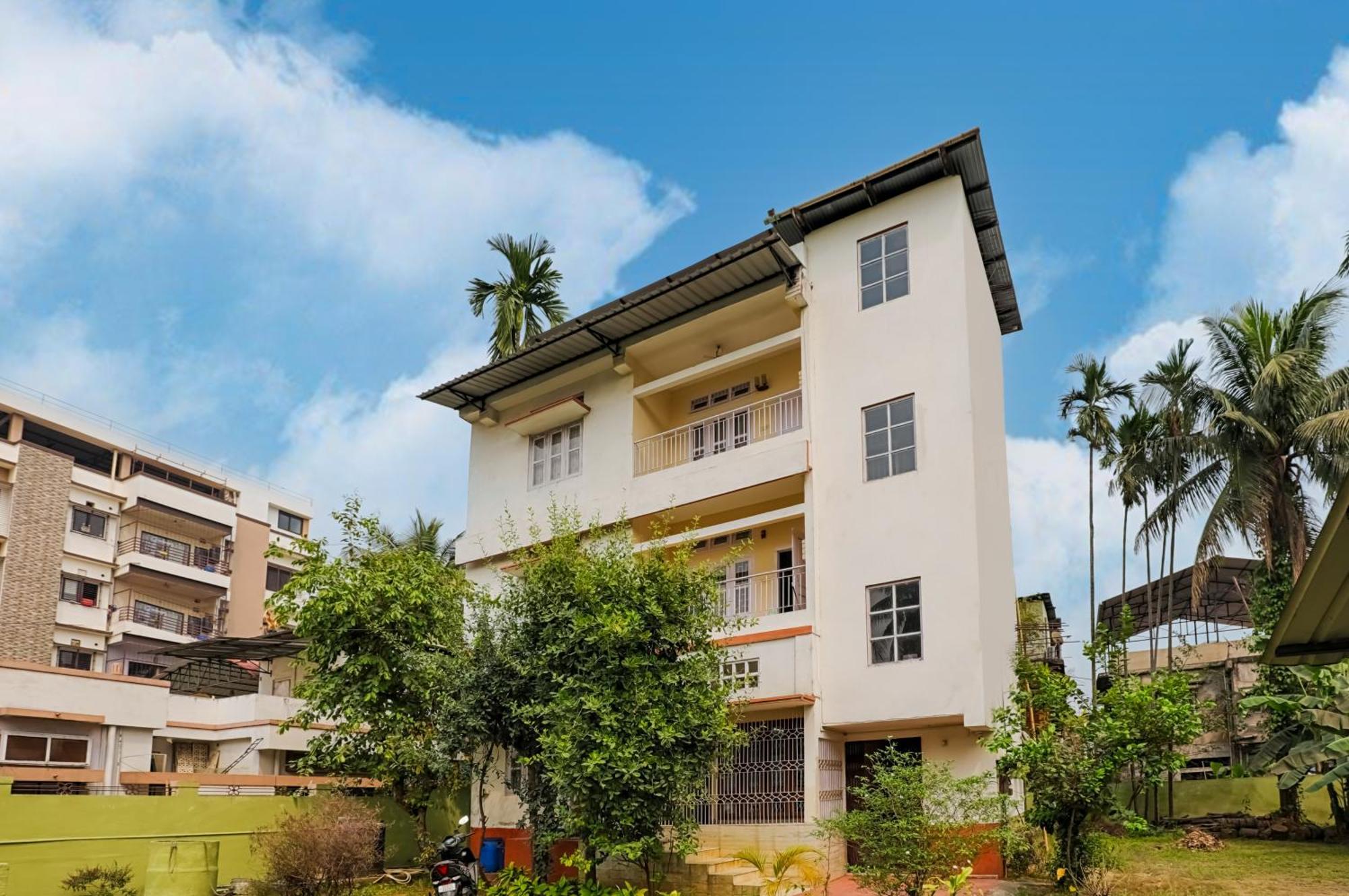 Green Vista Homestay Guwahati Exteriör bild