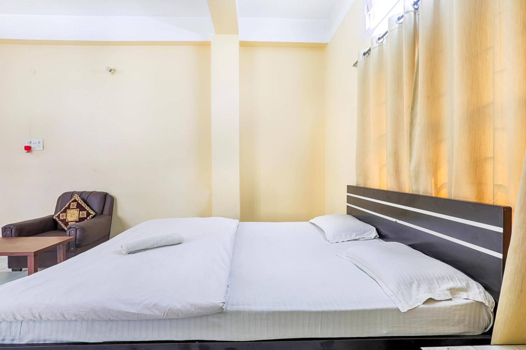 Green Vista Homestay Guwahati Exteriör bild